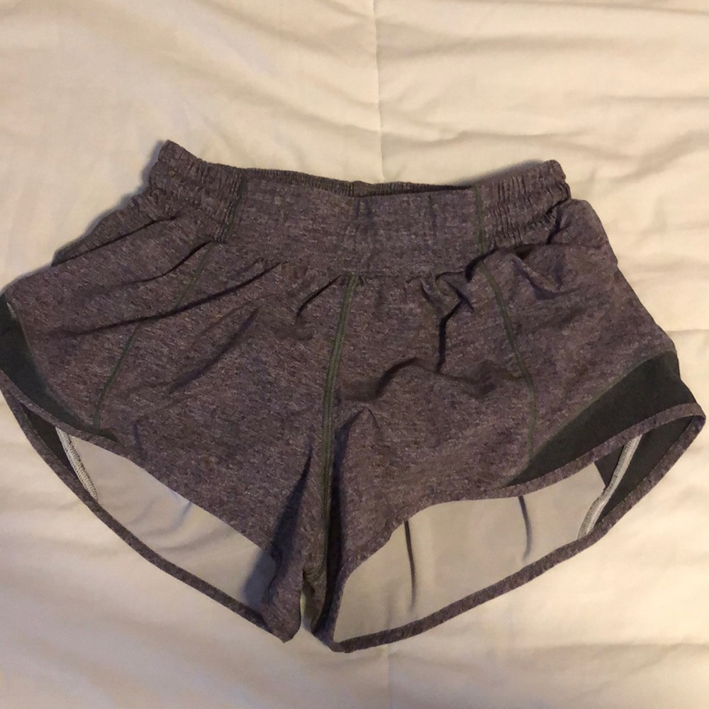 Lululemon Hotty Hot Short II